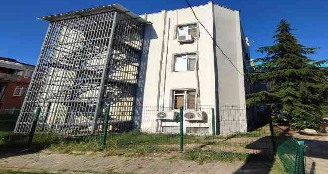 GÖLCÜK USTALARI ÇALIŞMAYA TAM GAZ DEVAM EDİYOR