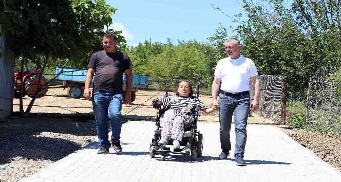 Aslıhan Artık Bahçesinde Özgürce Dolaşabiliyor