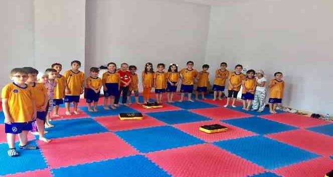 Darıca Yaz Spor Okulları’nda, 14 Farklı Branşta Verilen Eğitimler Devam Ediyor