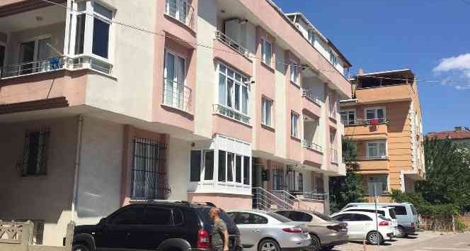 Kahvaltıya Çağırdığı Arkadaşını Vurdu