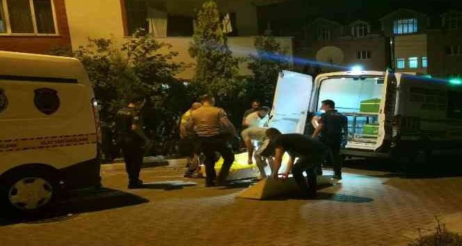 Hamile Eşi Evi Terk Eden Adam, Evinde Ölü Bulundu