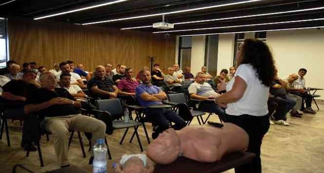 Şoförlere İlk Yardım Eğitimi Verildi