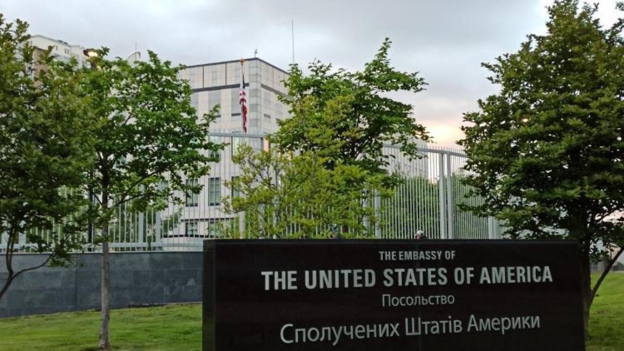 ABD, Kiev Büyükelçiliğini yeniden açtı