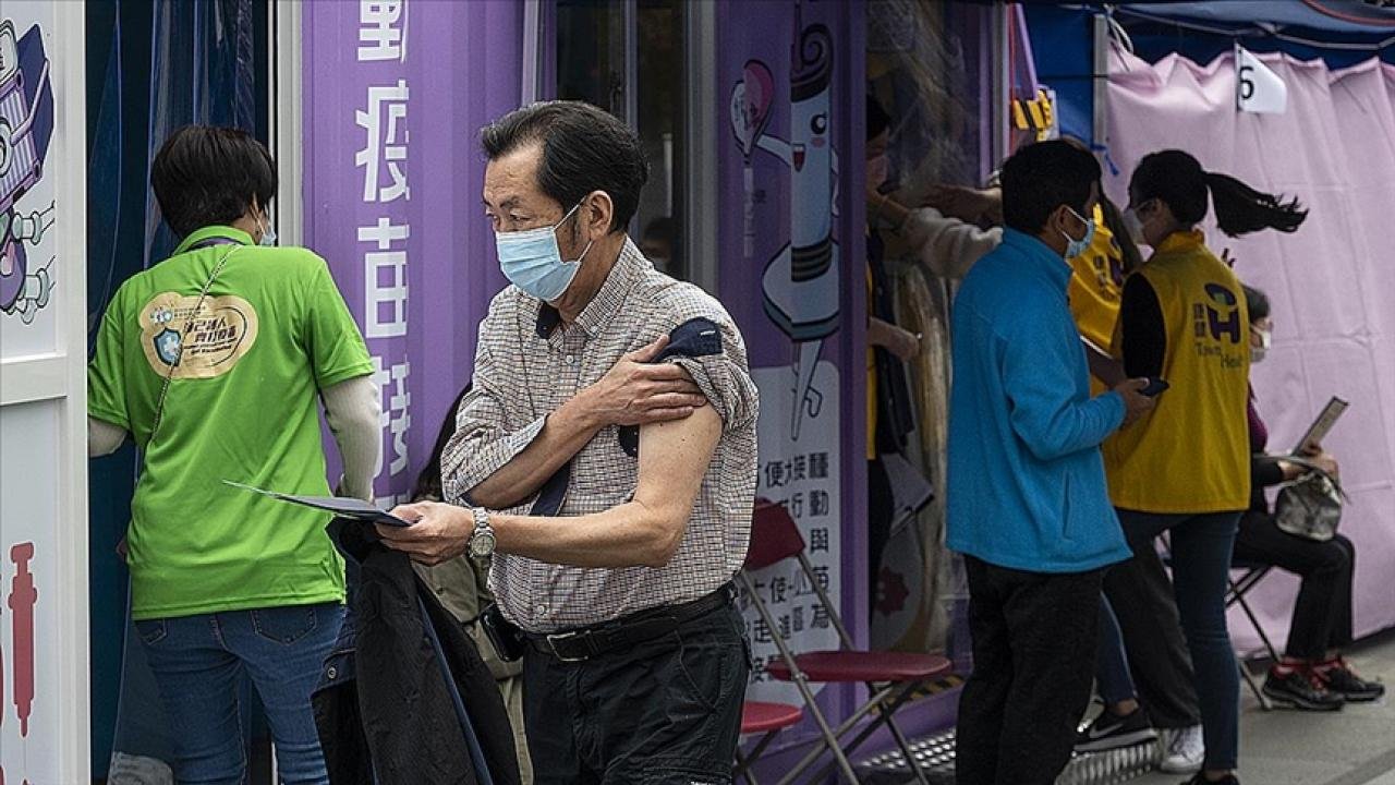 DSÖ, Çinli CanSino Biologics’in koronavirüs aşısına onay verdi