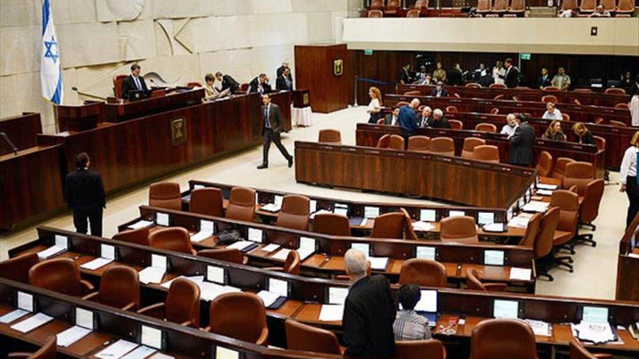 İsrail’de koalisyon hükümetinden Filistinli bir milletvekili istifa etti