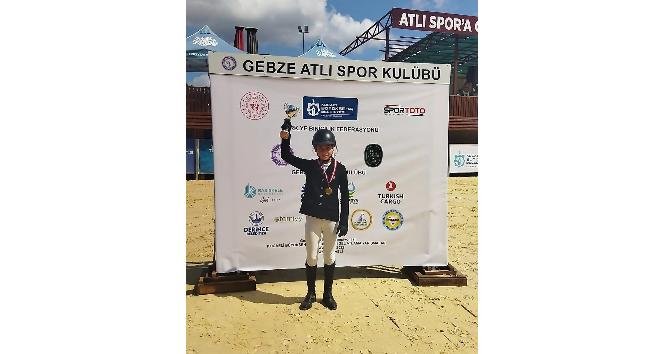 Kartepeli Biniciler, Türkiye Şampiyonası’ndan Birincilikle Döndüler