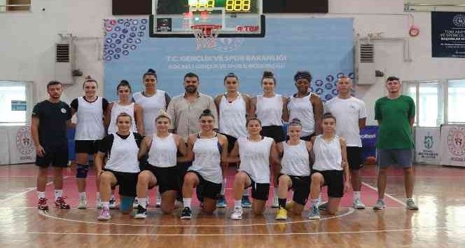 İzmit Belediyespor Kadın Basketbol Takımı, Hazırlıklara Başladı
