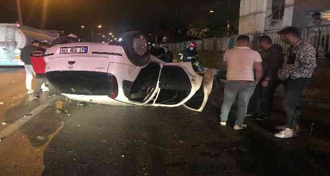 Takla Atan Araçtan Burunları Bile Kanamadan Çıktılar