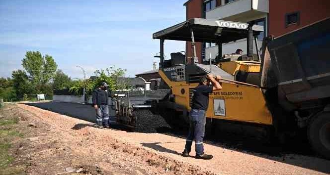 Kartepe’de Asfalt Çalışmaları Devam Ediyor