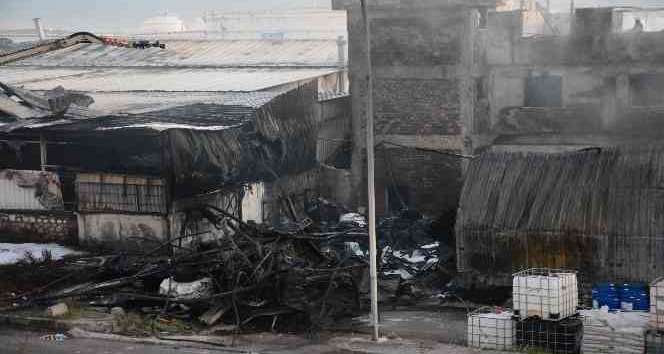 Petrol Firmasında Çıkan Yangın Kontrol Altında