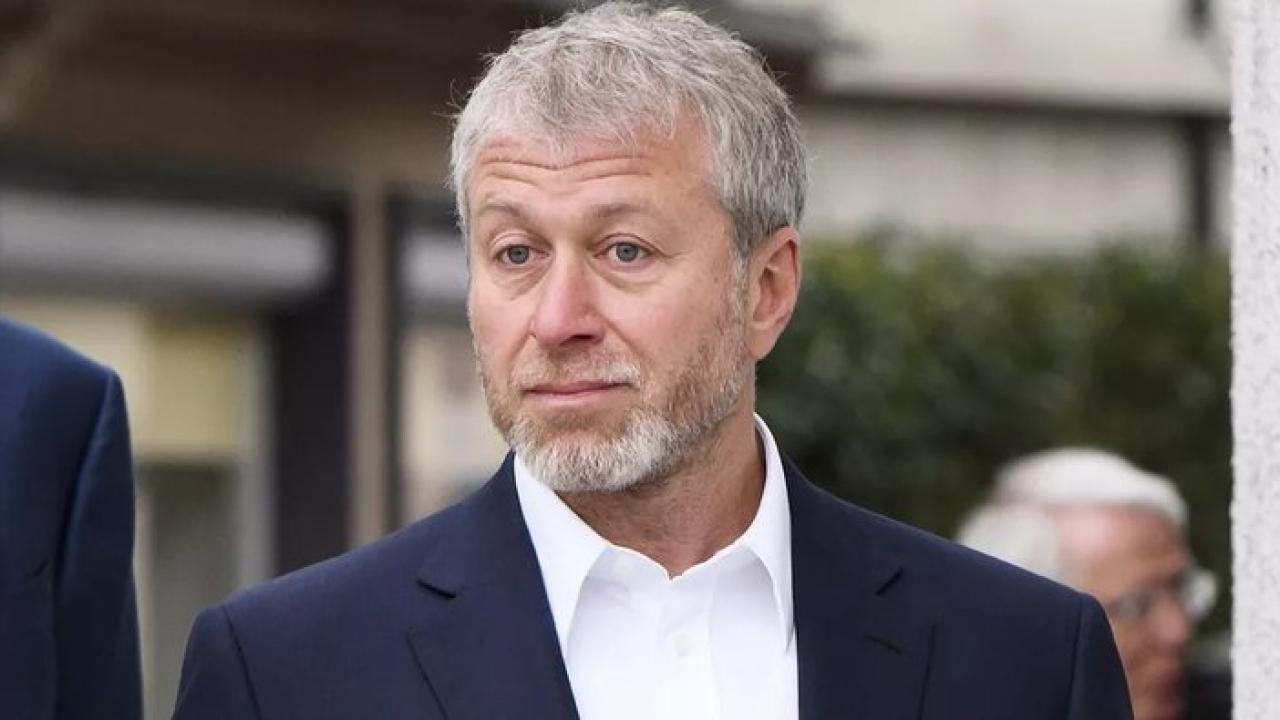 ABD, Rus milyarder Abramoviç’in 2 uçağına el koymak için harekete geçti