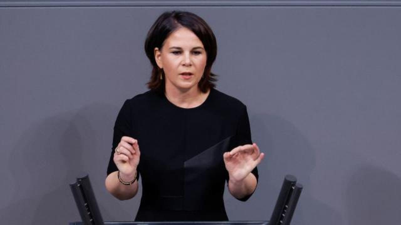 Almanya Dışişleri Bakanı’nın COVID-19 testi pozitif çıktı