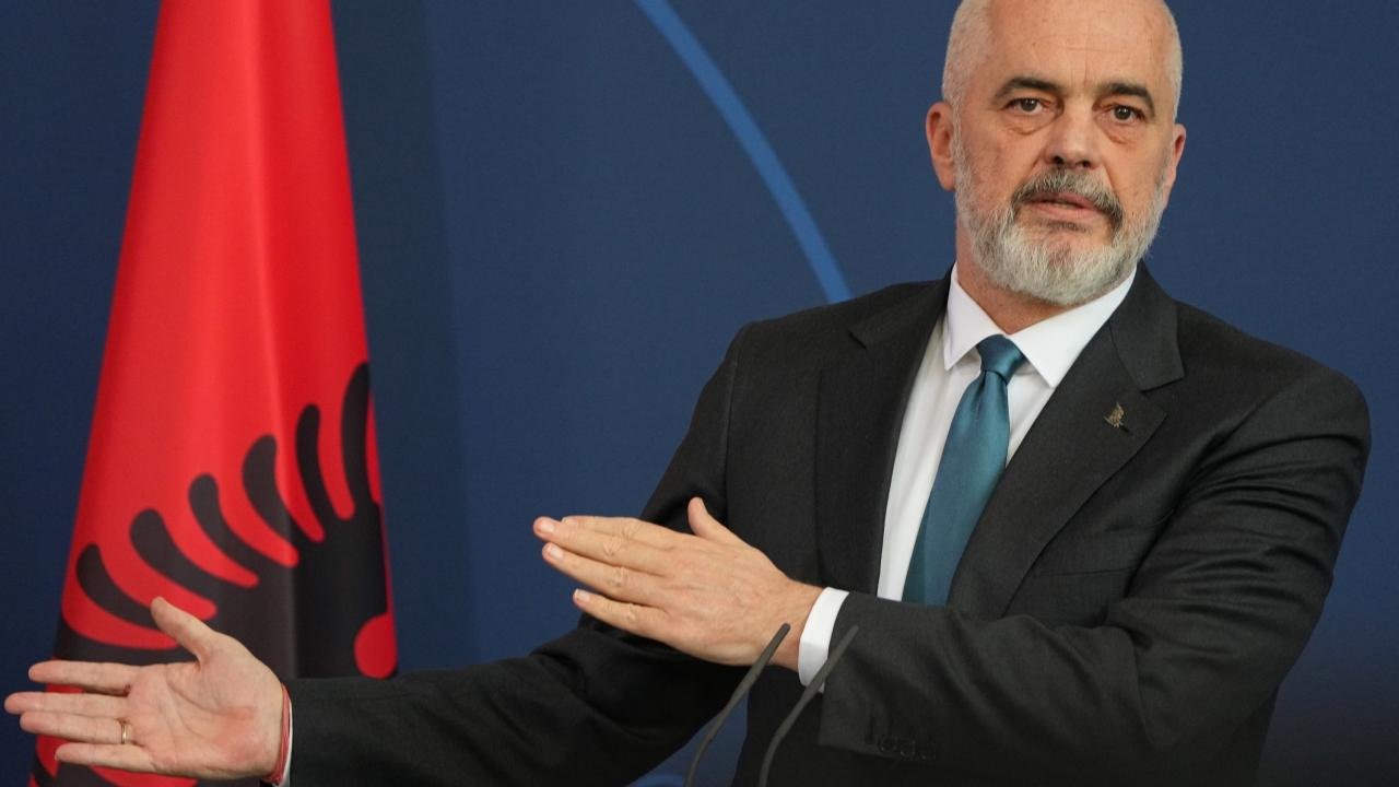 Arnavutluk Başbakanı, AB müzakereleri konusunda ümitsiz