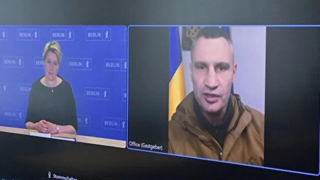 Dünyanın konuştuğu skandal! Berlin Belediye Başkanı’na tuzak