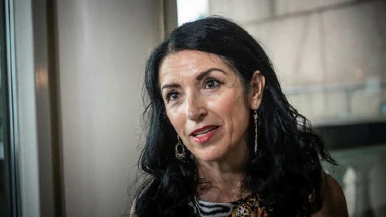 Erdoğan’ın İsveç’ten iadesini istediği siyasetçi Emine Kakabaveh ilk kez konuştu