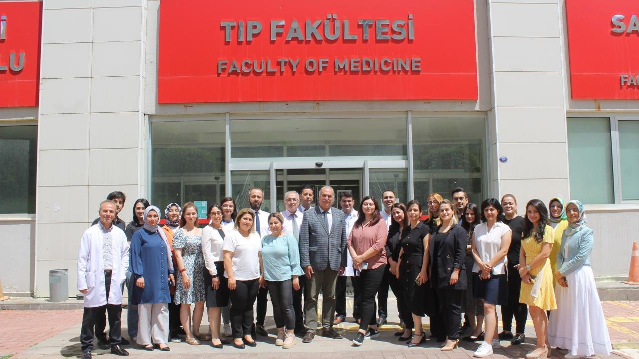 GİBTÜ TIP Fakültesi eğitim hayatına 60 öğrencisiyle başlıyor