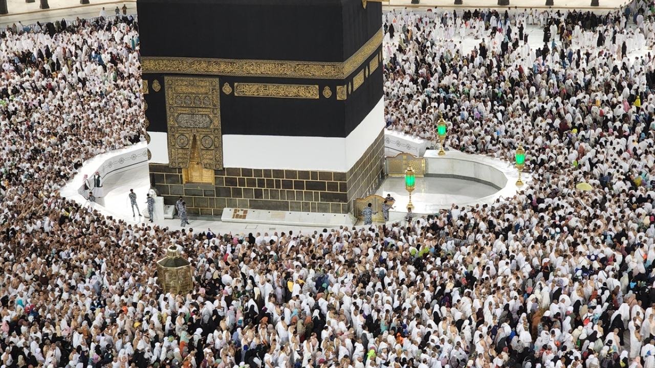 Hacı adayları iki yıl sonra kutsal topraklarda