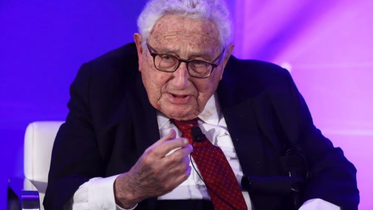 Henry Kissinger’dan çarpıcı ABD-Çin değerlendirmesi: Küresel barış için…