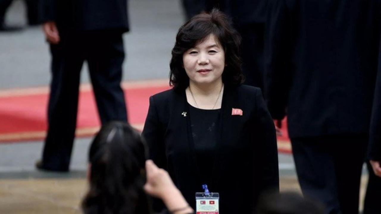Kuzey Kore’de ilk kadın dışişleri bakanı