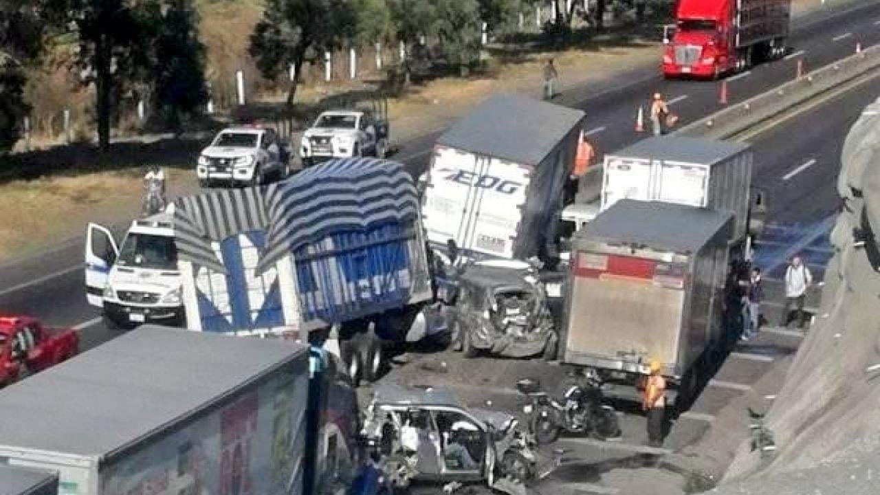Meksika’da freni patlayan kamyon dehşet saçtı: 4 ölü, 5 yaralı