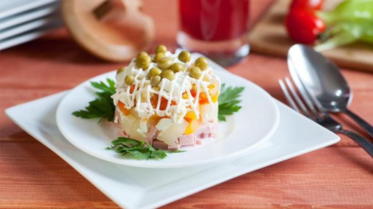 NATO menüsündeki Rus salatasının ismi değiştirildi