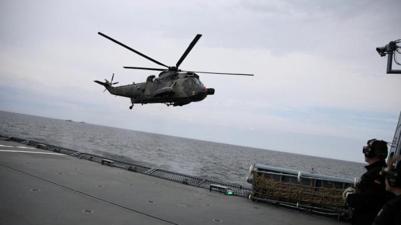 Norveç NATO helikopterleri için verdiği parayı geri istiyor