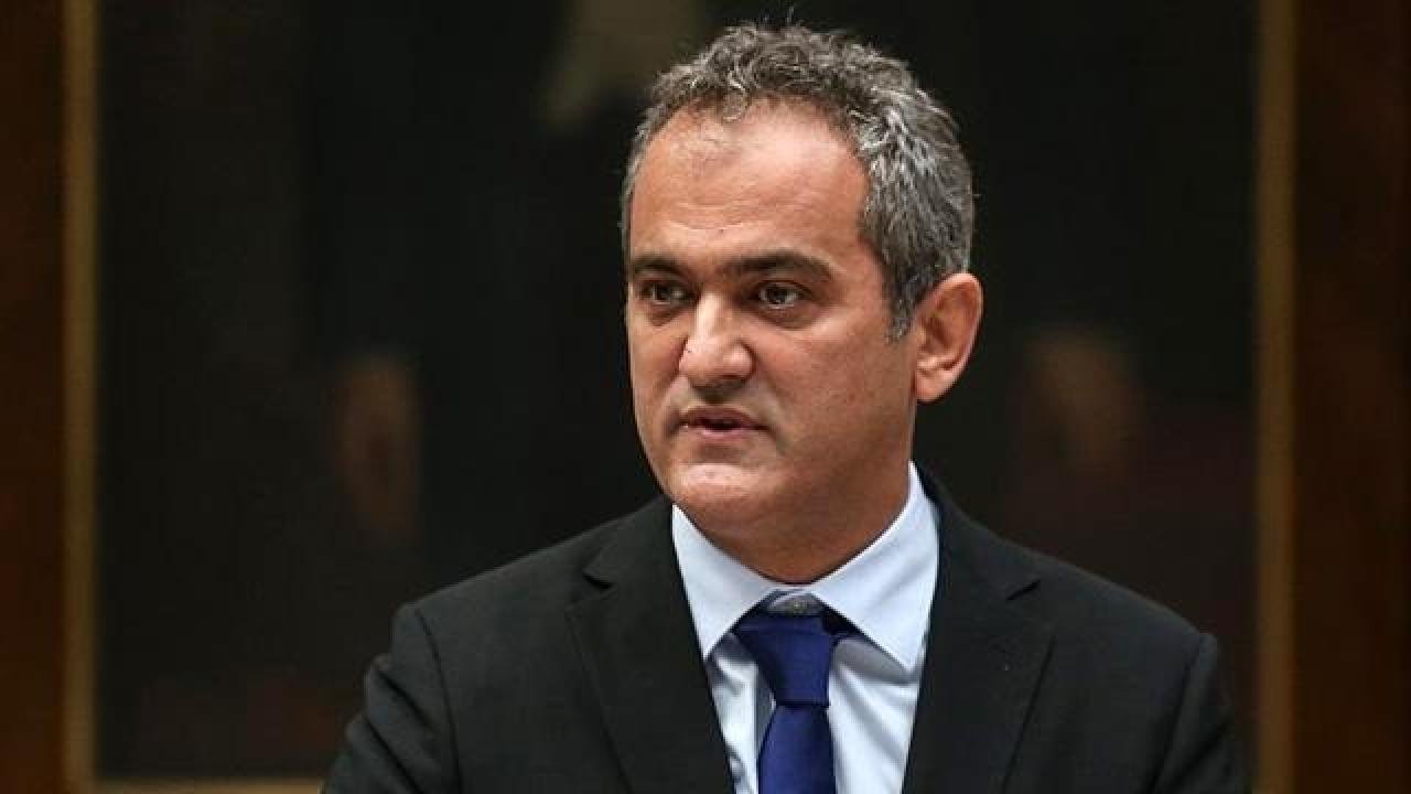 Son Dakika: Bakan Özer’de öğretmenlere izin açıklaması