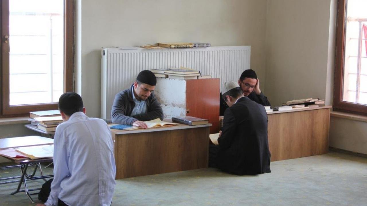 Tarihi medresede 160 yıldır alim yetiştiriliyor