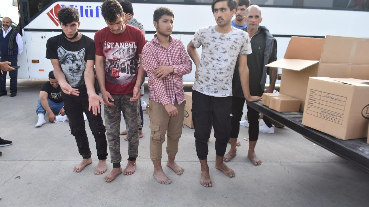 Yunanistan’da göçmenlere karşı çirkin tavır BM raporuna girdi