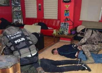 Kartepe’de Traktörün Altında Kalan Adam Hayatını Kaybetti