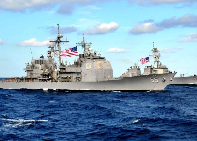 ABD savaş gemileri, ilk kez Tayvan Boğazı’ndan geçti