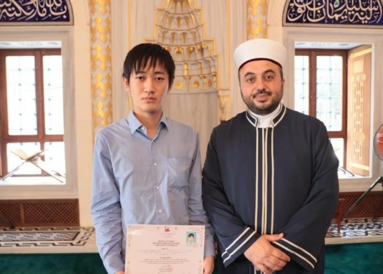 Abe suikastı hayatını değiştirdi: Müslüman oldu