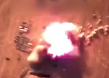 Azerbaycan, Ermenistan mevzilerini Bayraktar TB2’lerle vurdu