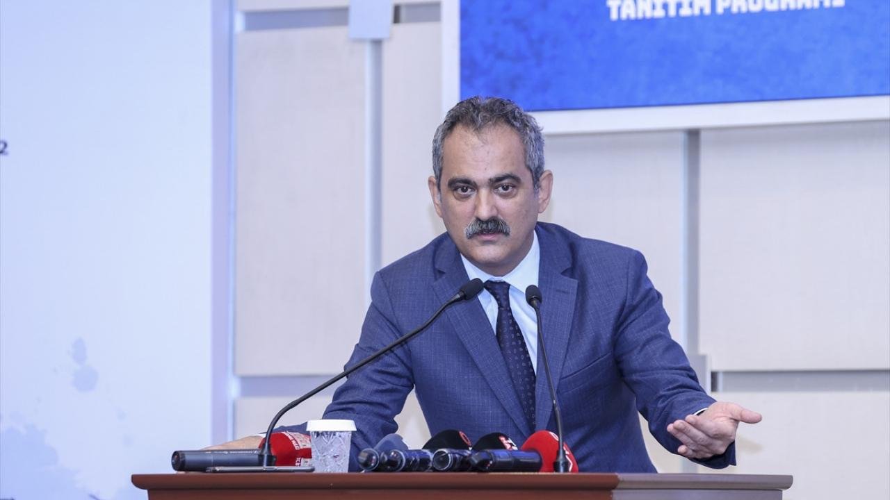 Bakan Özer: Son 20 yılda öğretmenlerimizin sayısı inanılmaz arttı