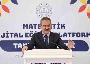 Bakan özer: Tüm vatandaşlarımızın matematik öğrenmeye ihtiyacı var