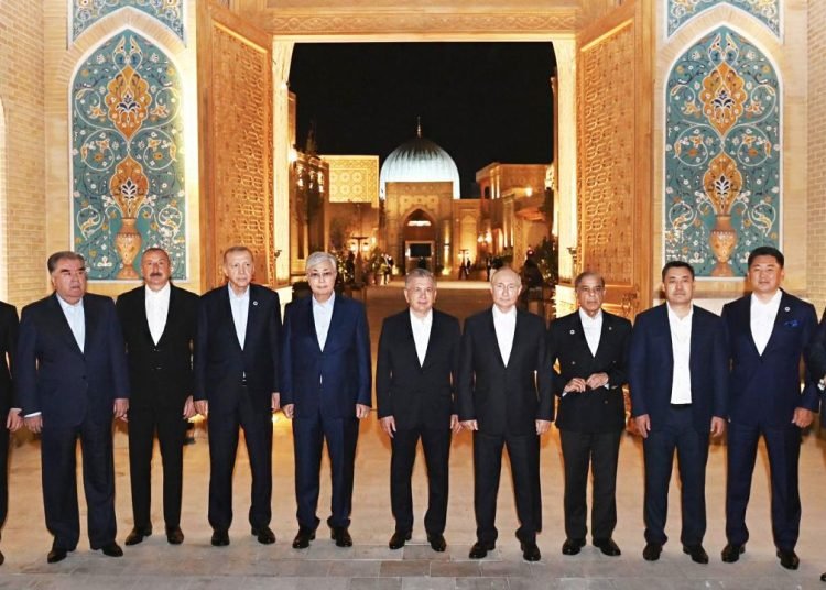 Çin lideri Xi’nin bu fotoğraflarda neden olmadığı belli oldu