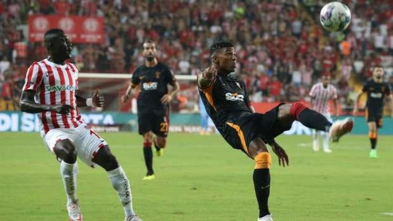 Galatasaray üç puana 90. dakikada uzandı!