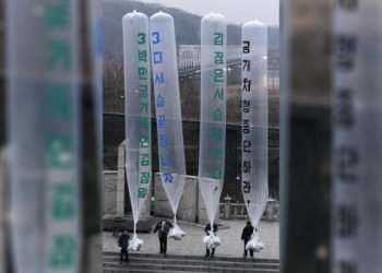 Güney Kore’de aktivistler, Kuzey Kore’ye balonlar göndermeye devam ediyor