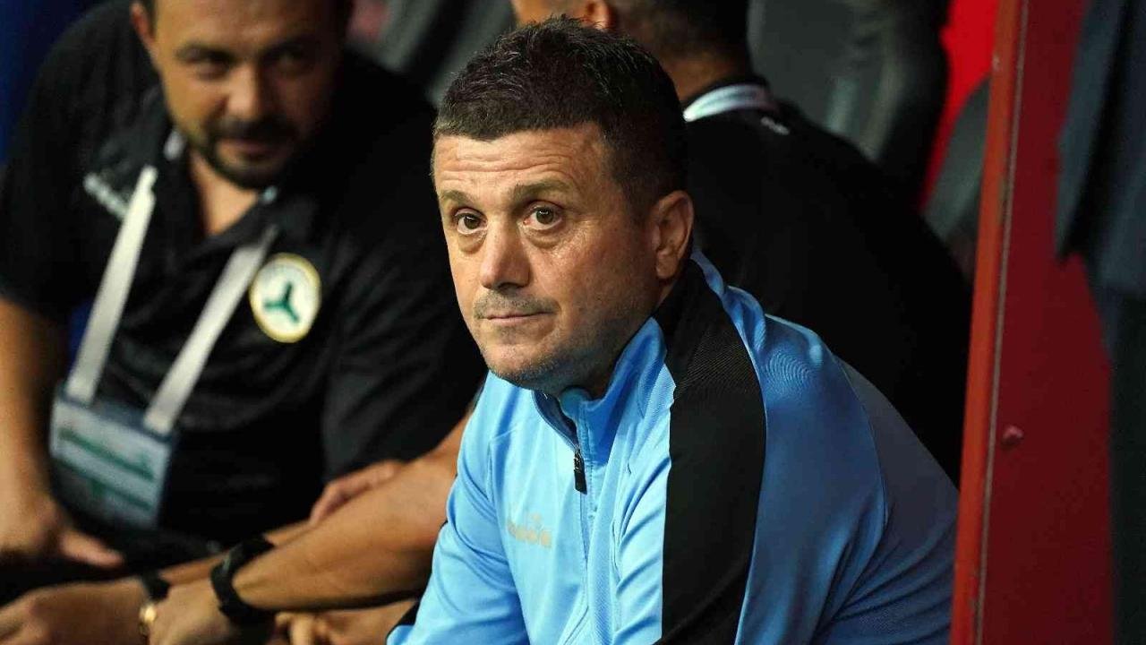 Hakan Keleş’ten transfer açıklaması! “Ömer Bayram ile ilgileniyoruz”