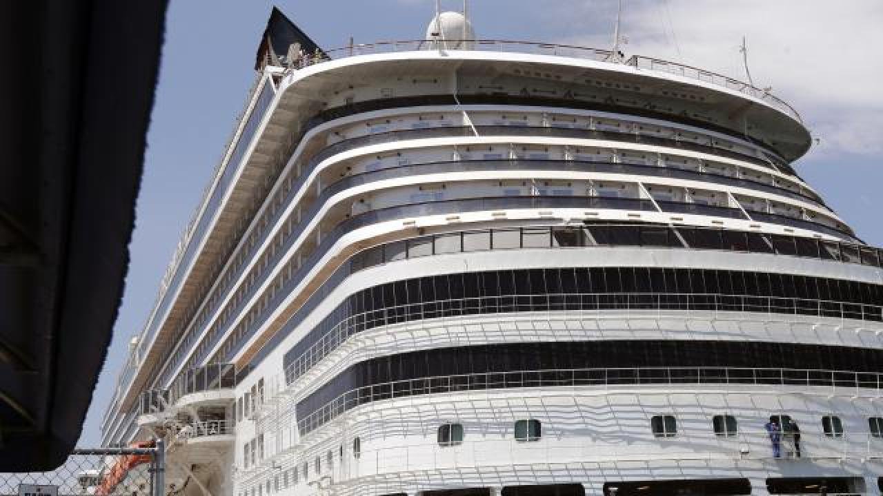 Hollanda’dan öneri: Mülteciler kruvaziyerde barındırılsın