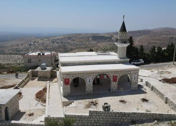 İHH, Afrin’de 3 cami inşa etti