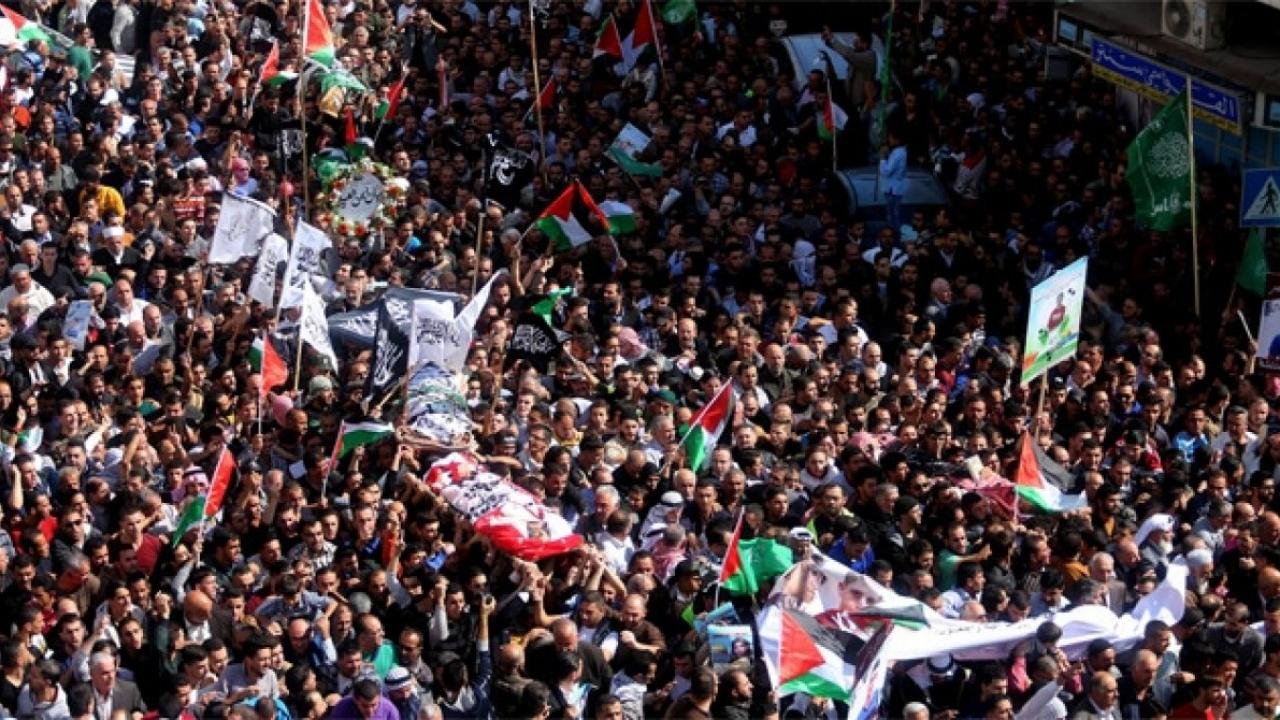 İsrail’in cenazesini 7 aydır alıkoyduğu Filistinli son yolculuğuna uğurlandı