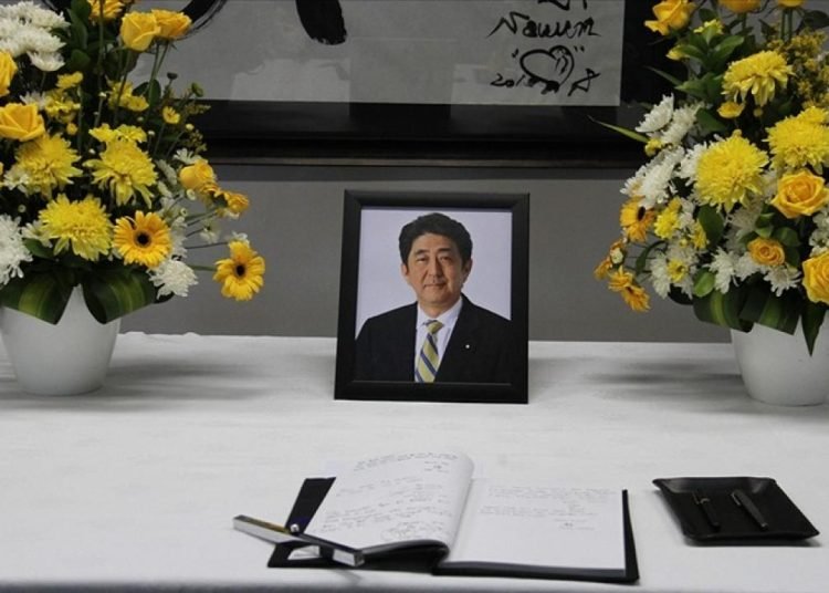 Japonya’da suikasta uğrayan Abe’ye resmi cenaze bütçesi 6’ya katlandı