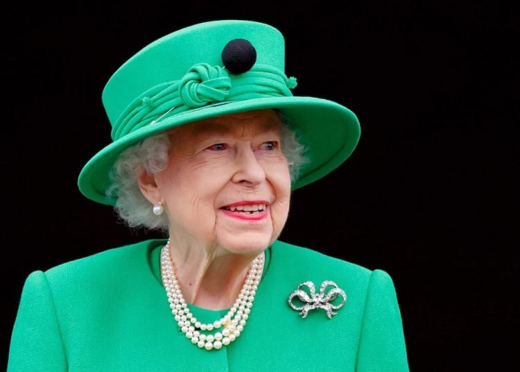 Kraliçe 2. Elizabeth’in 10 günlük cenaze programı açıklandı