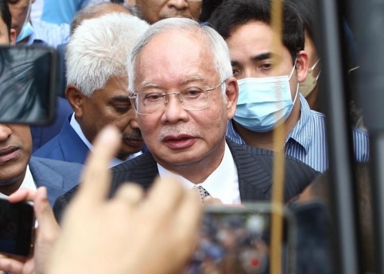 Malezya eski Başbakanın mahkumiyeti onaylandı