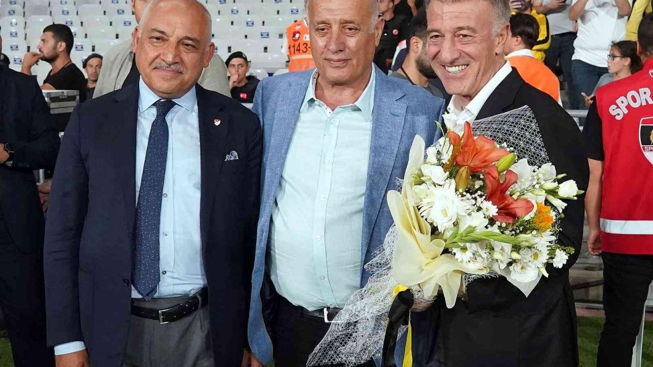 Mehmet Büyükekşi: Özellikle bu maça geldik