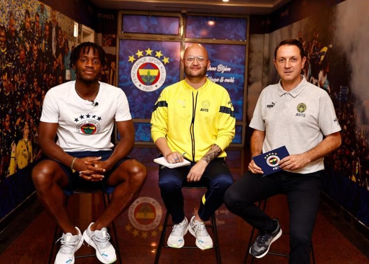 Michy Batshuayi: Kupalar kazanmamız kaçınılmaz