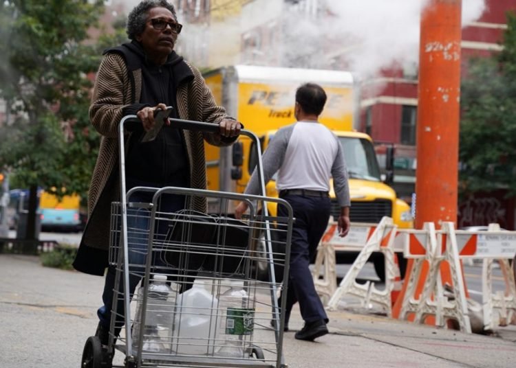 New York’ta bir haftadır içme suyu yok