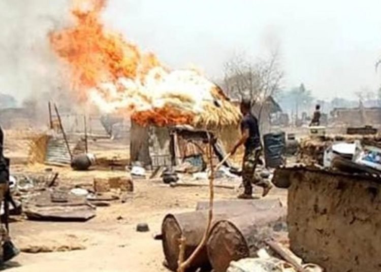 Nijerya’da Boko Haram kampı imha edildi