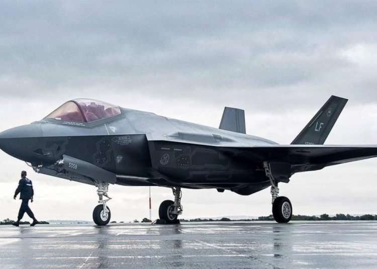 Pentagon durdurdu: F-35’ler Çin malı çıktı